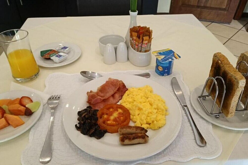 Фото Sand River Guest House