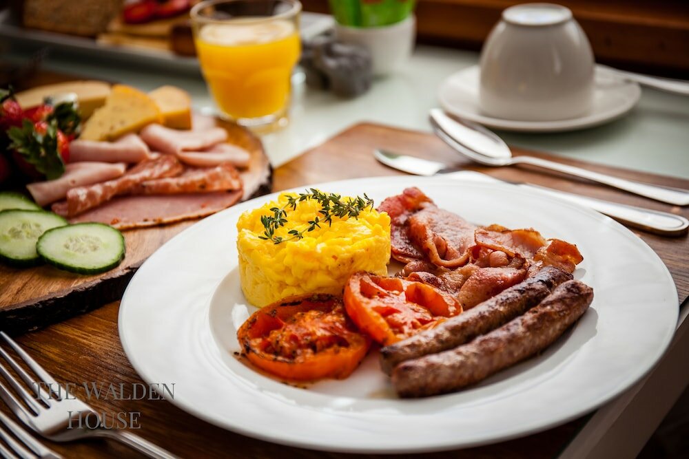 Фото The Walden House