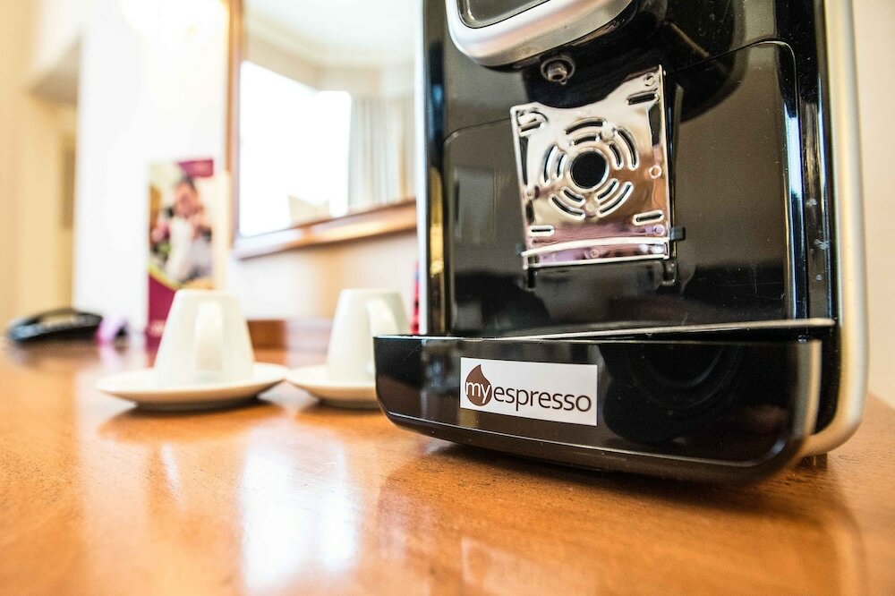 Фото voco Edinburgh  Royal Terrace by IHG