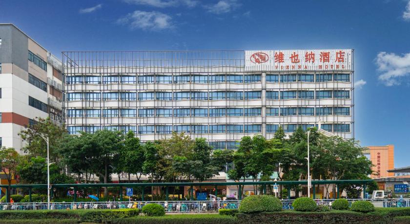 Фото Vienna Hotel Shenzhen - FuYong Metro Station Branch