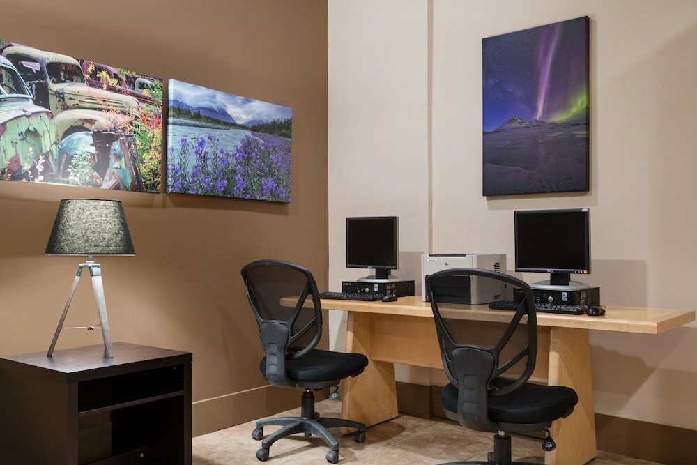 Фото Quality Inn & Suites