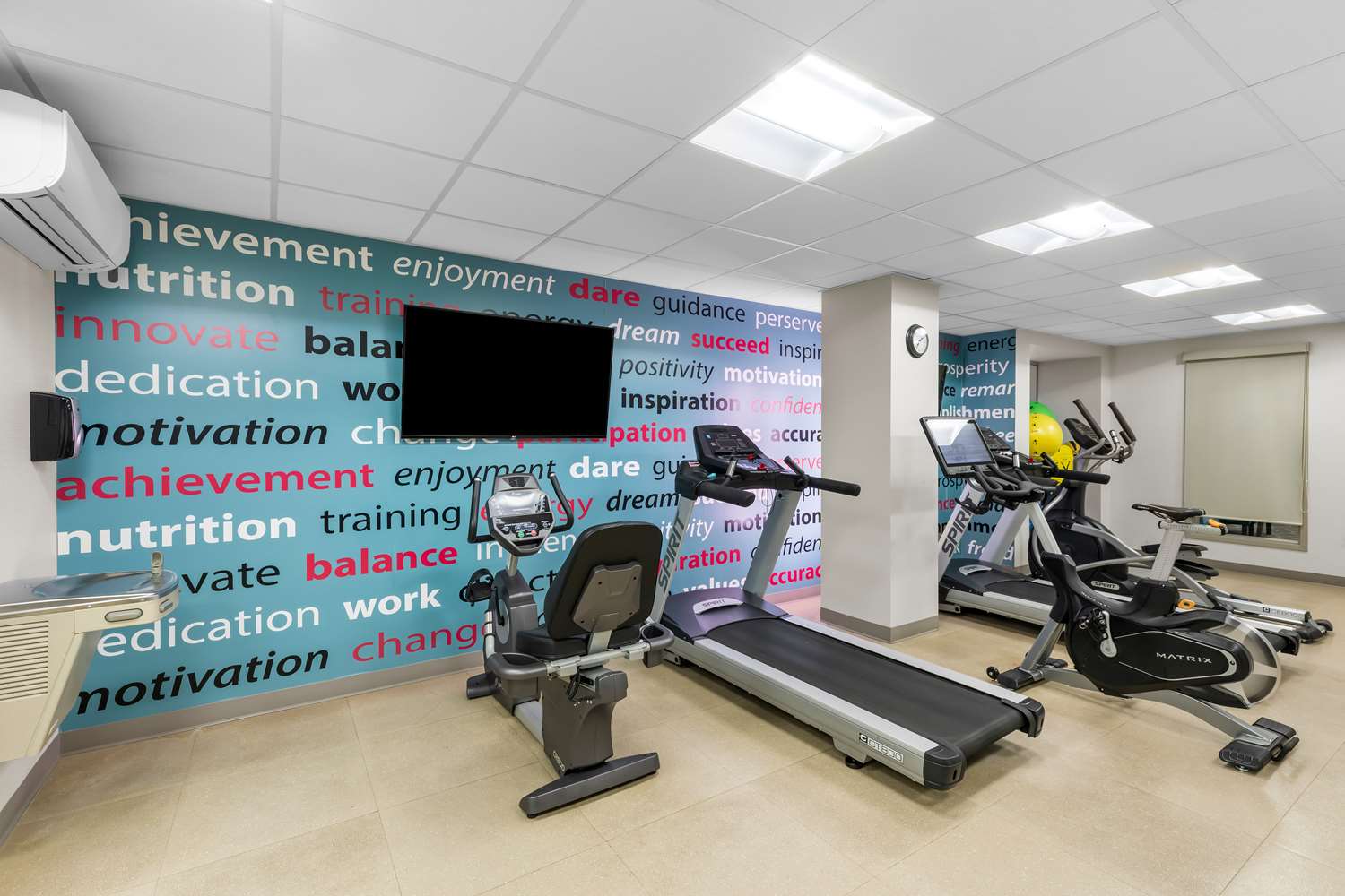 Фото Best Western Plus Hotel Montreal