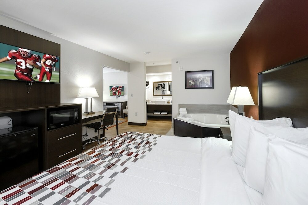 Фото Red Roof Inn Helen