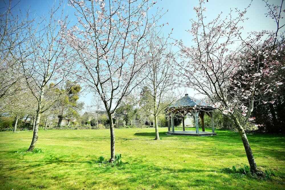 Фото Stanton Manor Hotel