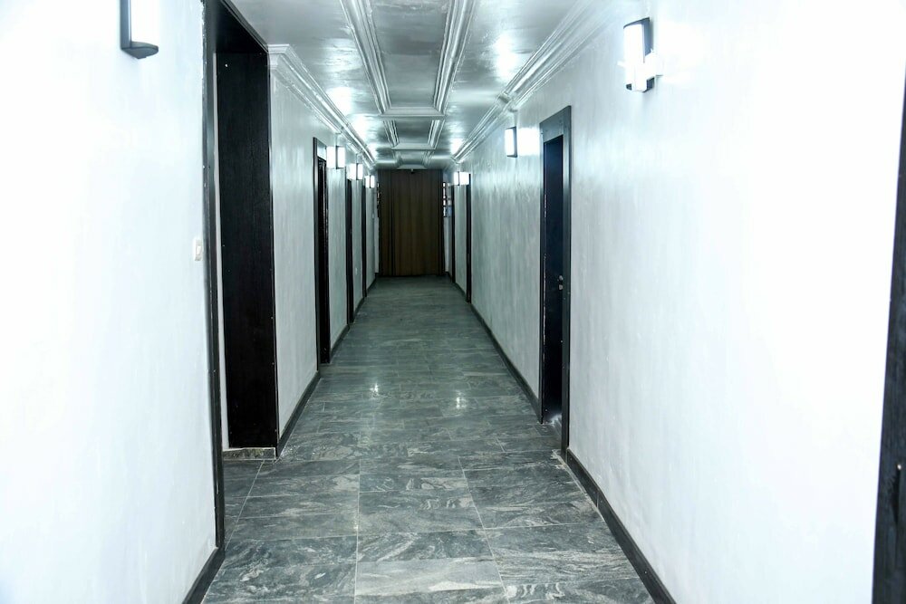 Фото Bluenest Hotel