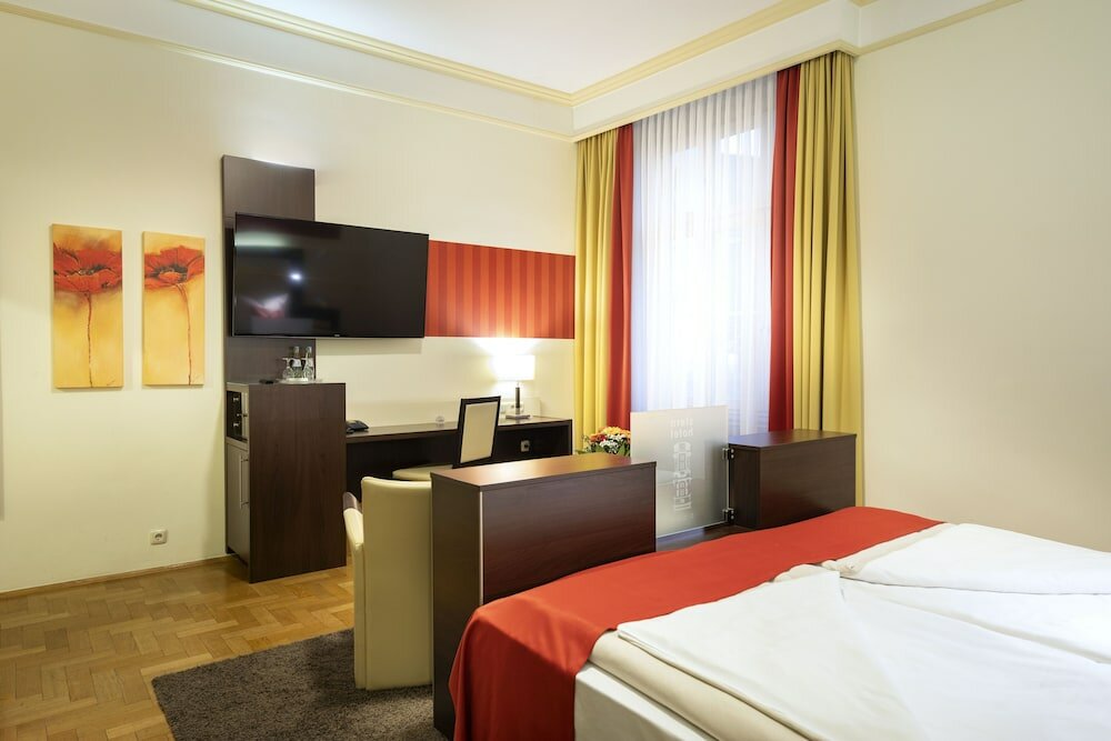 Фото Achat Sternhotel Bonn