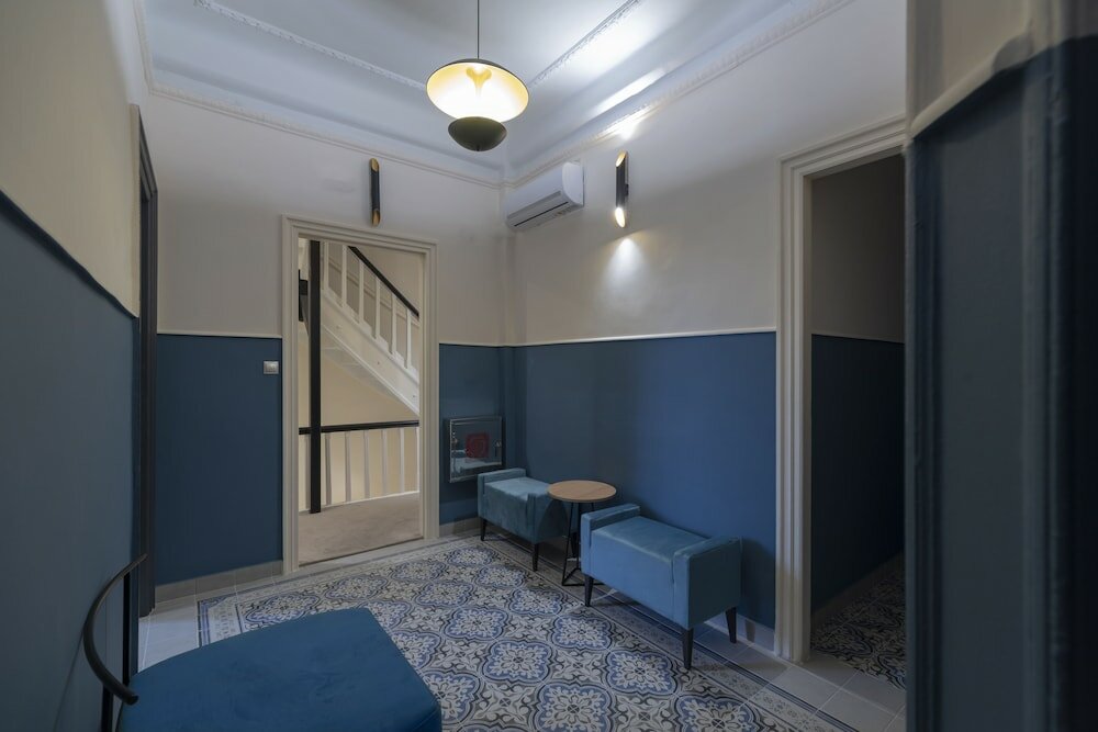 Фото Athens Market Portait