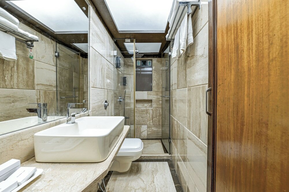 Фото Hotel Regal Enclave