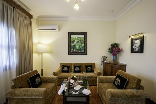 Гостиница Hotel Majestic Saigon в Хошимине