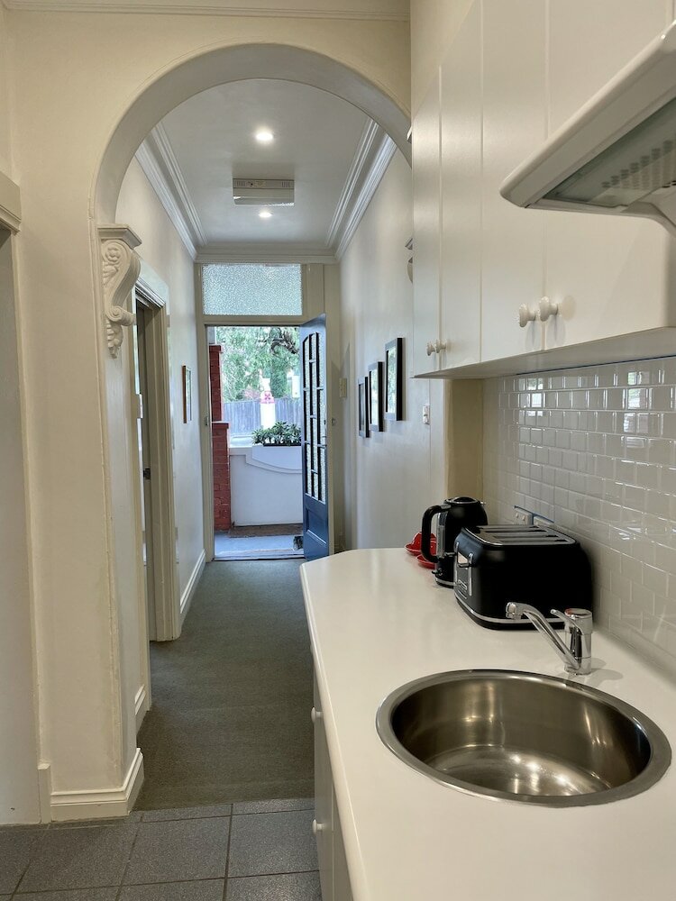 Фото Athelstane House