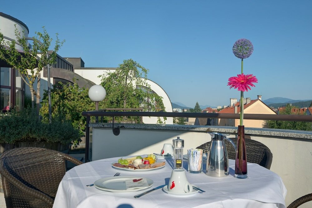 Фото Hotel Atrigon