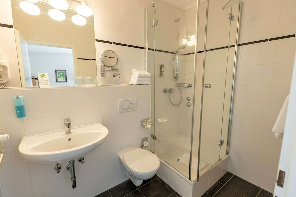 Фото Comfort Hotel tom Kyle