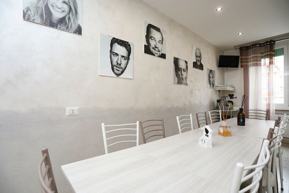 Фото Cineroma Guesthouse