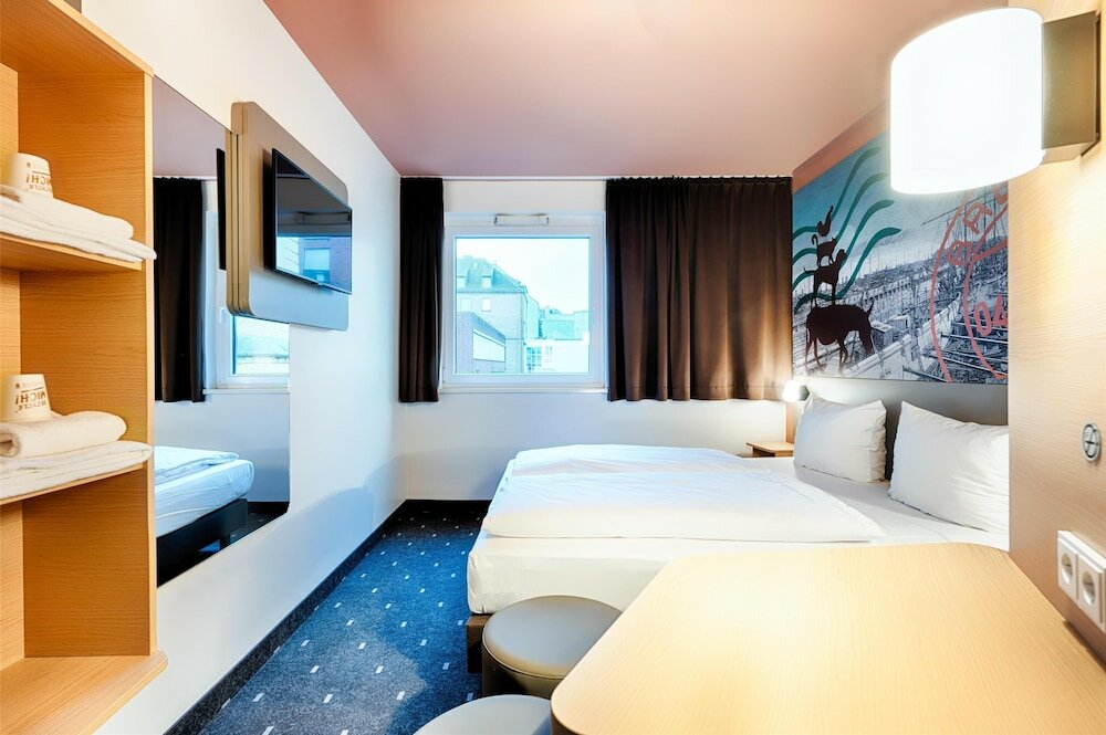 Фото B&b Hotel Bremen-City