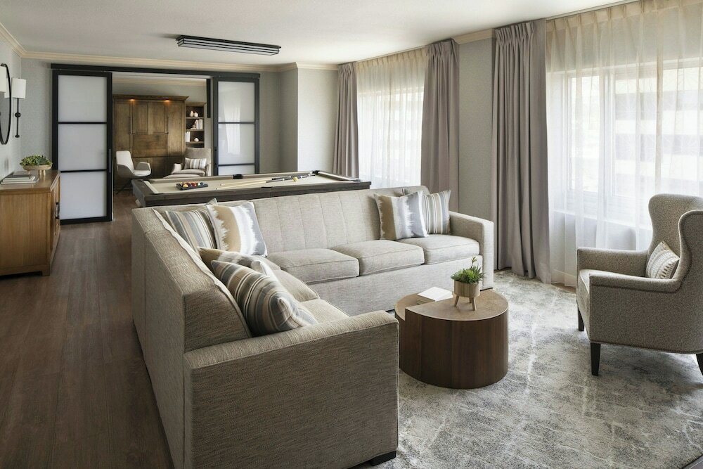 Фото Marriott City Center