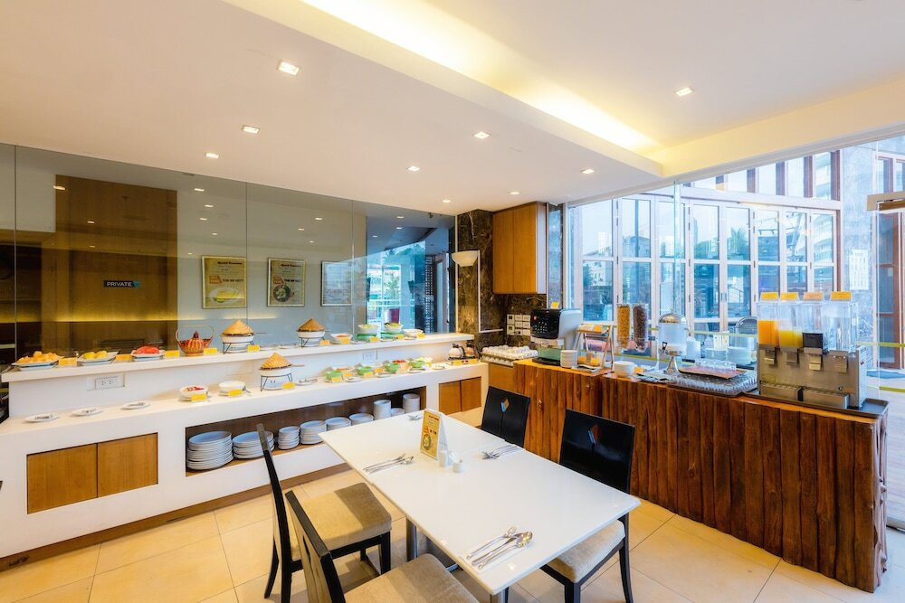 Фото Centara Nova Hotel Pattaya