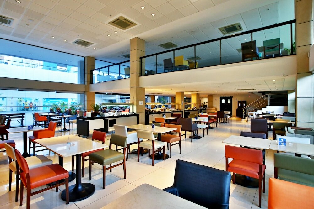 Фото Quality Hotel & Suites Sao Salvador