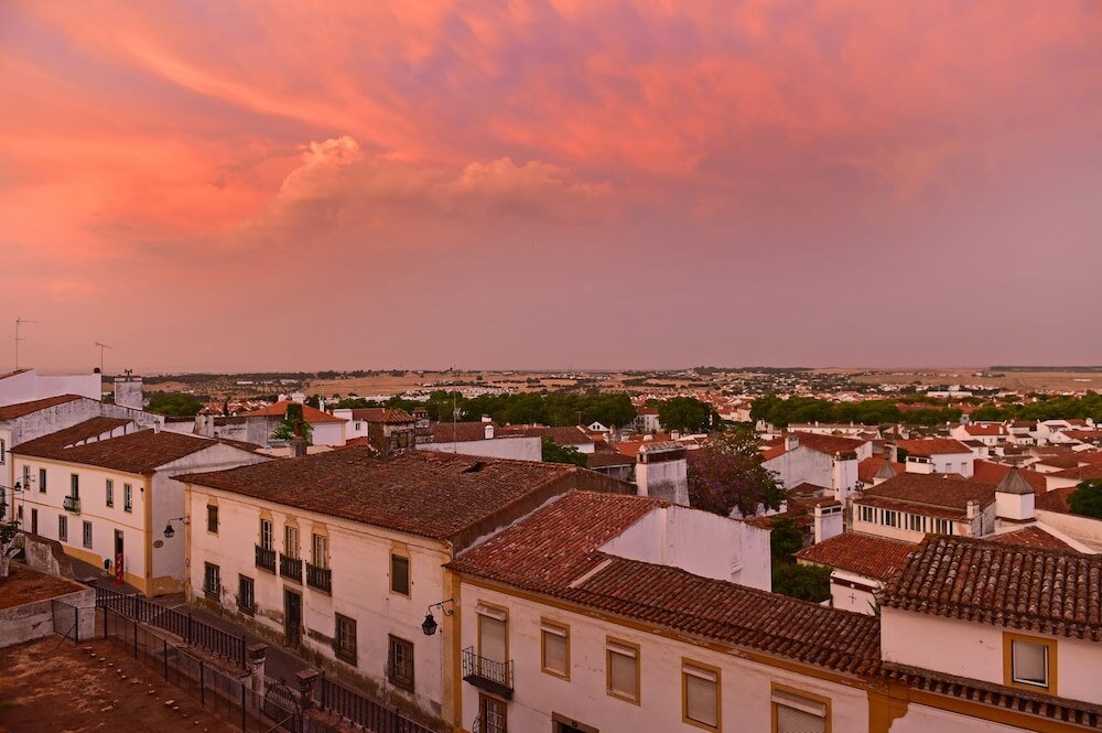 Фото Noble House Essence Évora by Unlock Hotels