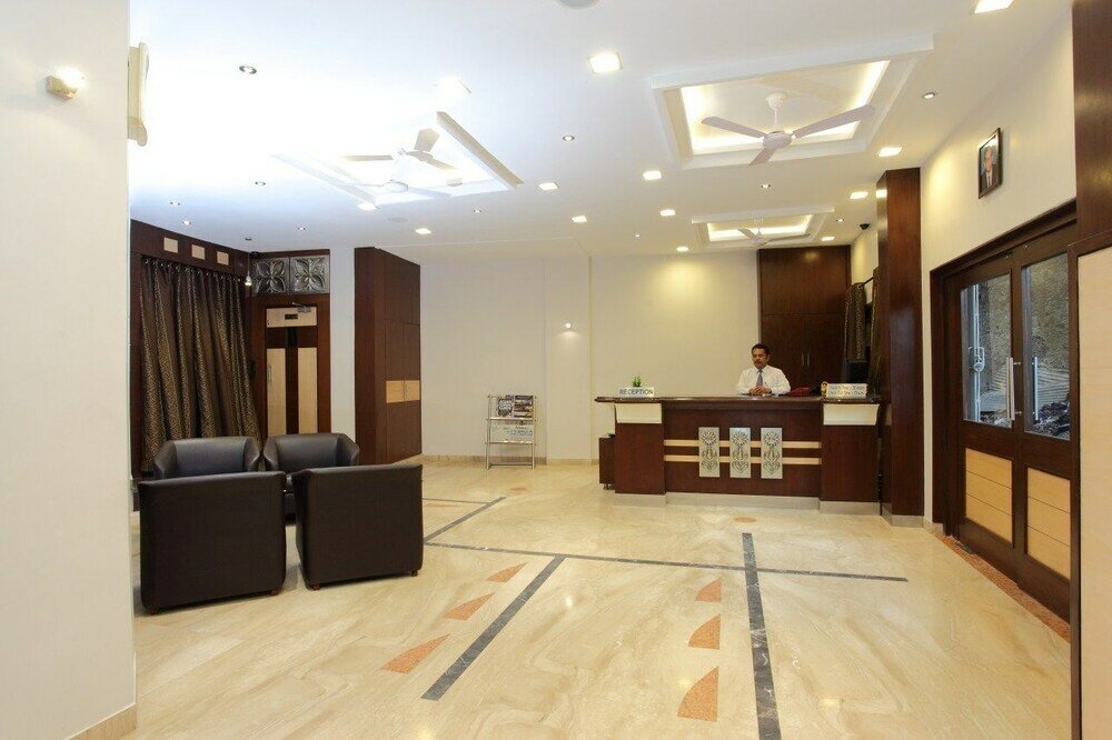 Фото Hotel Dayal