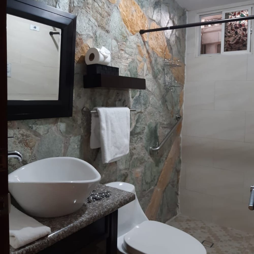 Фото Hotel Villa Florencia Zona Rosa