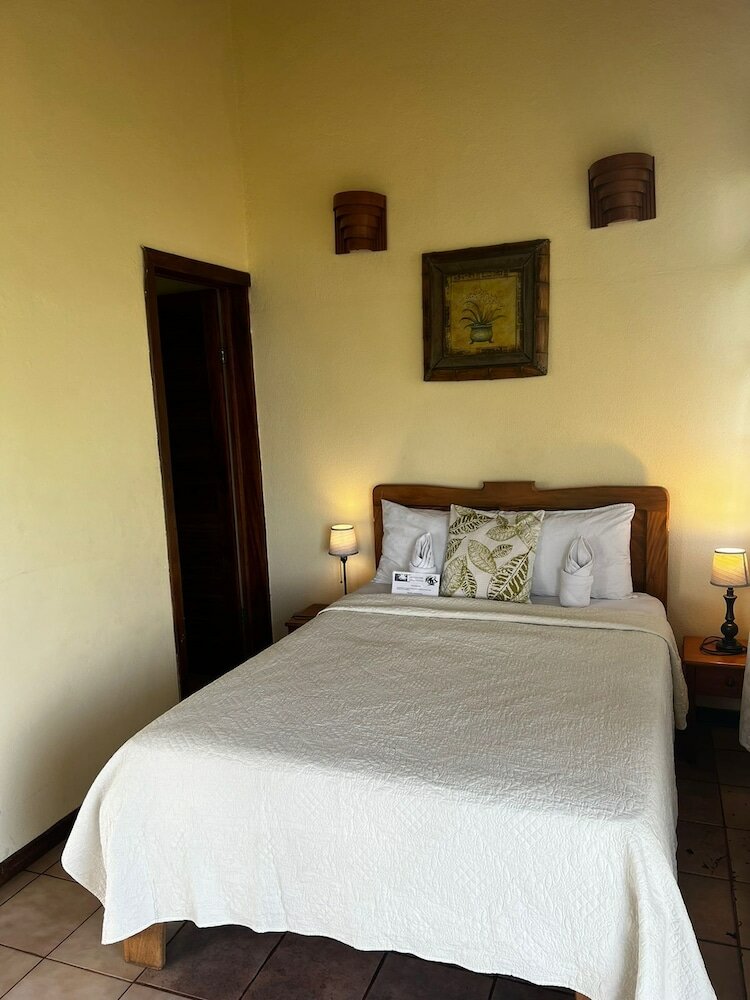 Фото Hotel La Colina