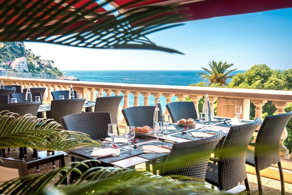 Фото Le Saint Paul Hotel