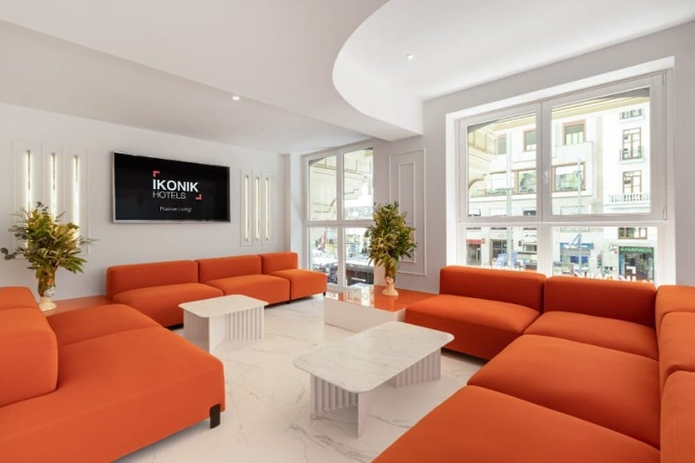 Фото Ikonik Gran VIA