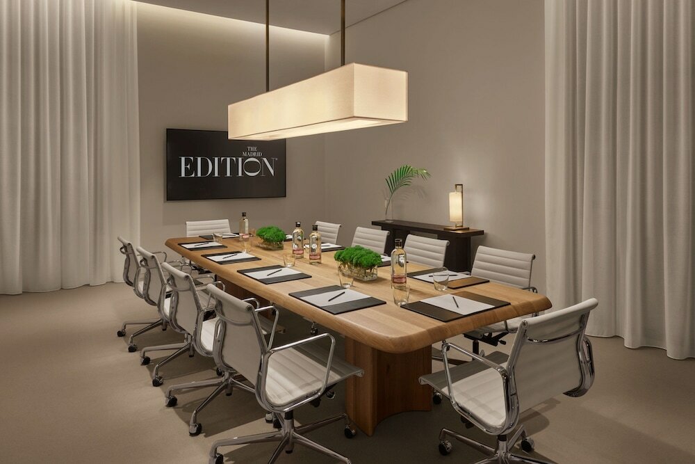 Фото The Madrid Edition