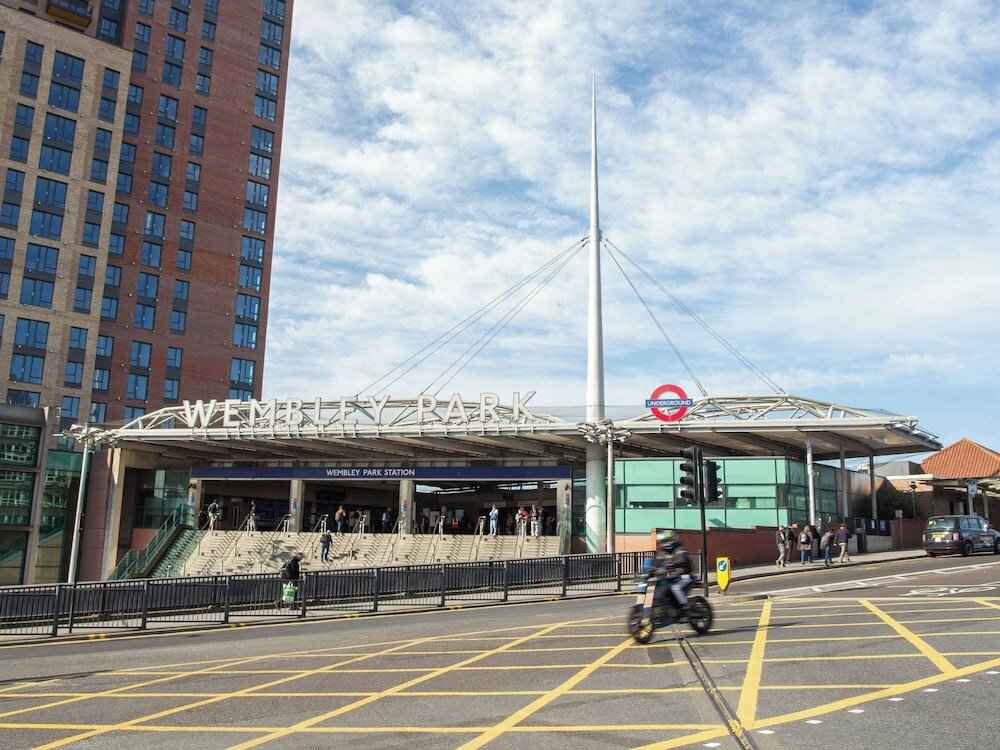 Фото Novotel London Wembley