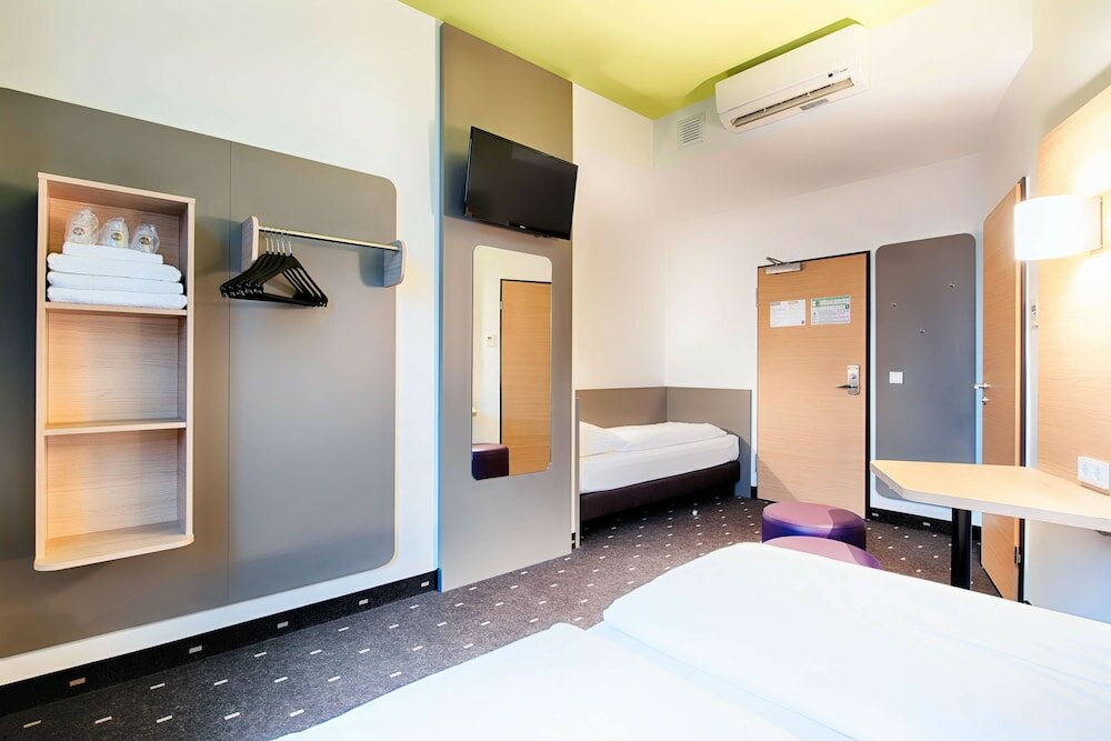 Фото B&b Hotel Kassel-City