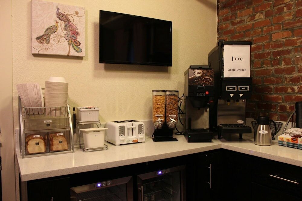 Фото Inn on Folsom