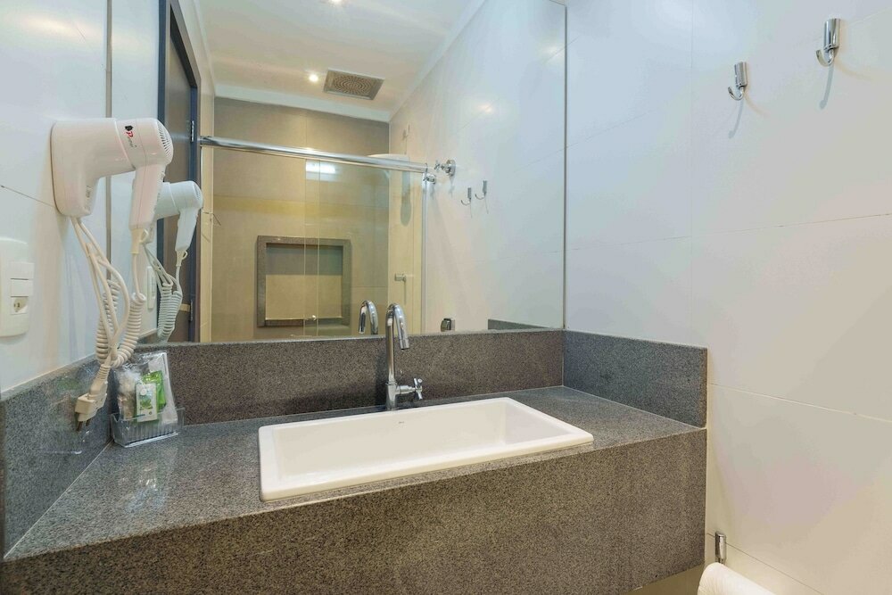 Фото Uniclass Hotel Pinheiros