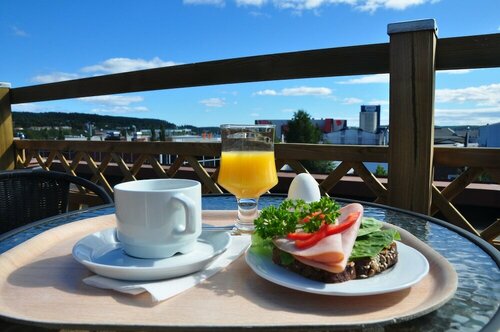 Гостиница Strand City Hotell в Лене Вестерноррланд