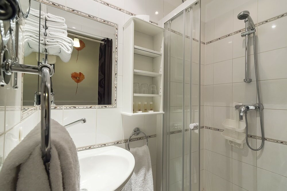 Фото Hôtel du Moulin d'Or