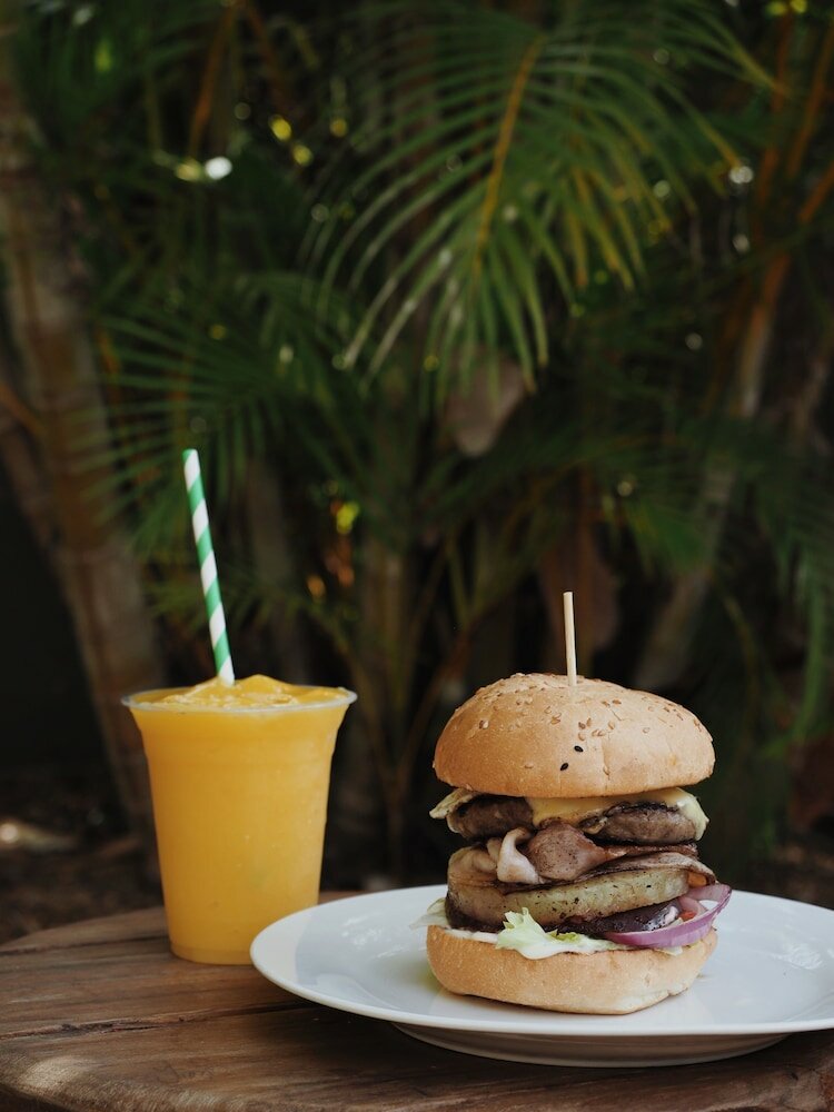 Фото Backpackers in Paradise