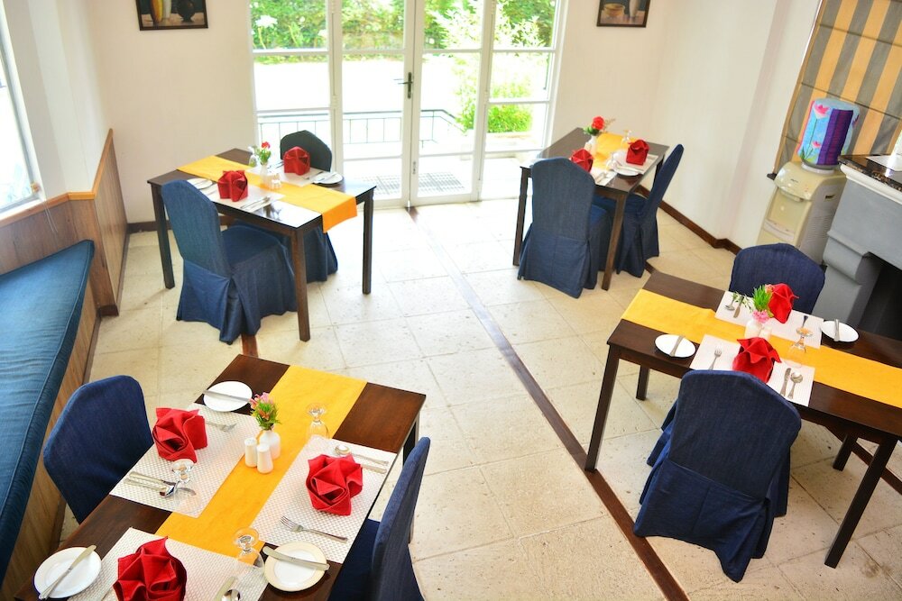 Фото Unique Cottages