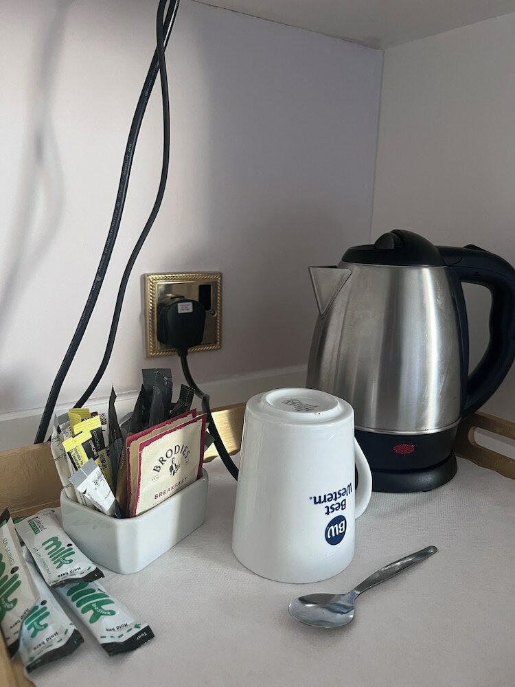 Фото Best Western Abbots Barton Hotel