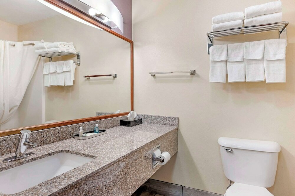 Фото Quality Suites