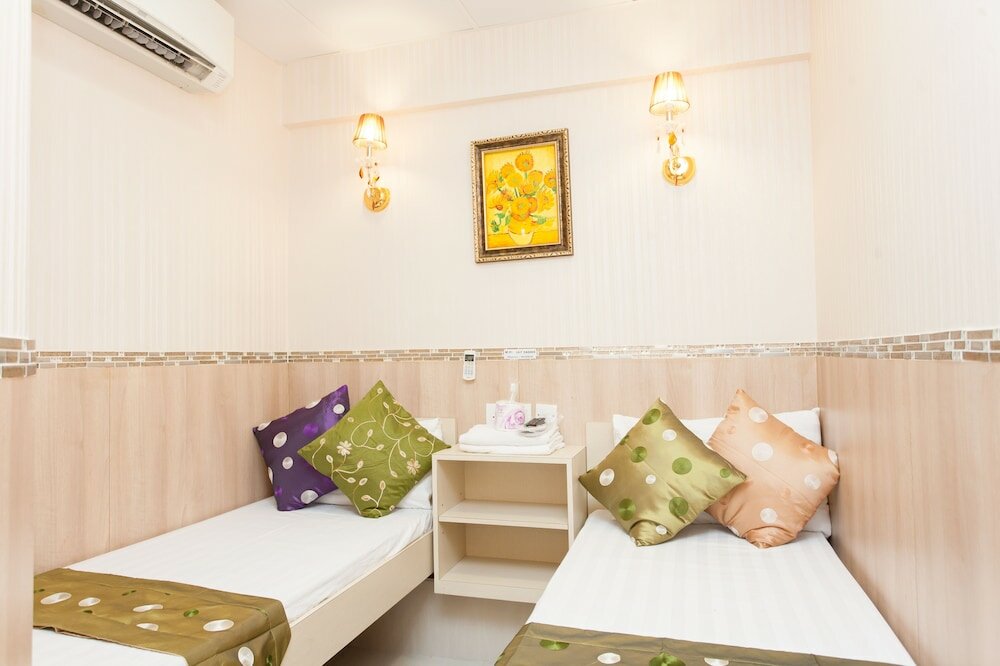 Фото Vincent Hill Guesthouse