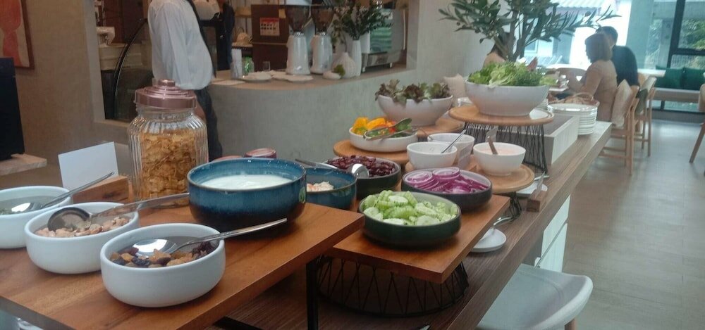 Фото Wellness Stay & Hotel Sukhumvit 107