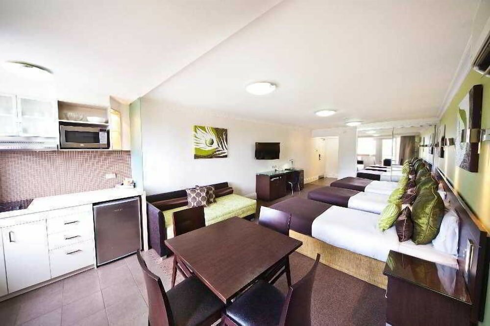 Фото Hyde Park Inn