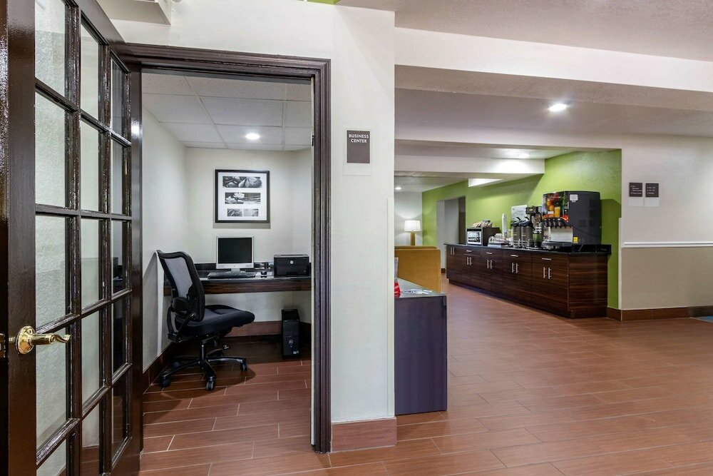 Фото Sleep Inn near Busch Gardens/USF