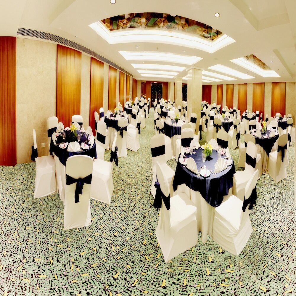 Фото Aditya Park Hyderabad