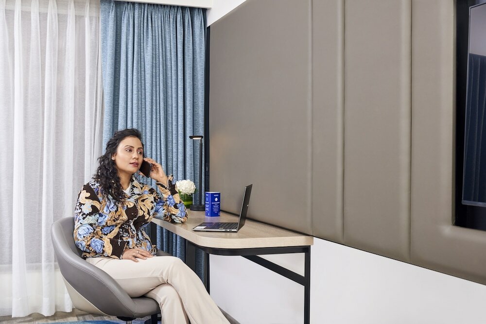 Фото Novotel Mumbai International Airport