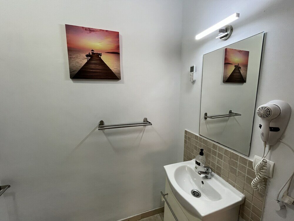 Фото Rafaela Guest House