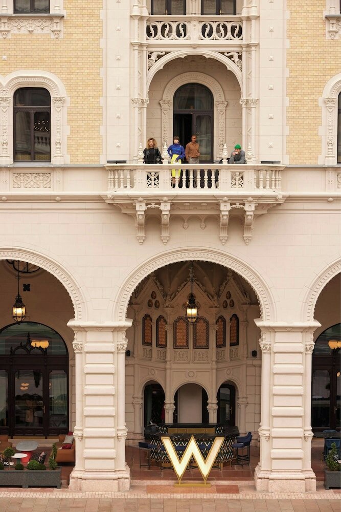 Фото W Hotel Budapest