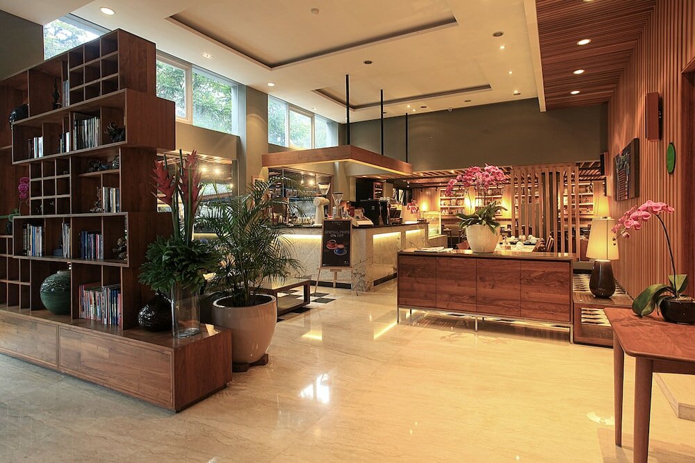 Фото Ivory Hotel Bandung