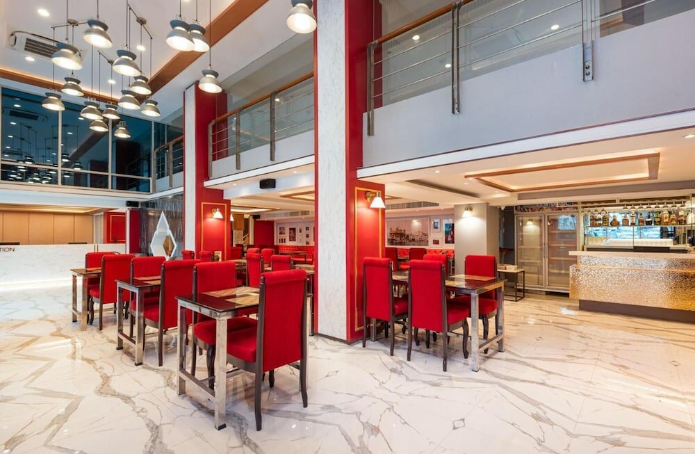 Фото Khurana Inn