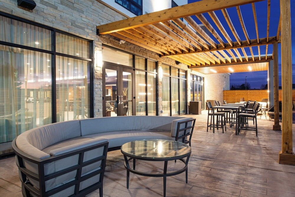 Фото Courtyard by Marriott Kansas City Olathe