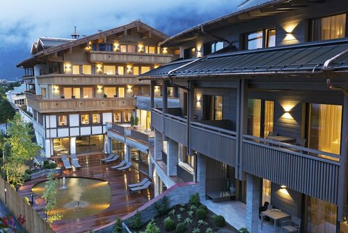 Внешний вид отеля ElisabethHotel Premium Private Retreat в Майрхофене, фото 3